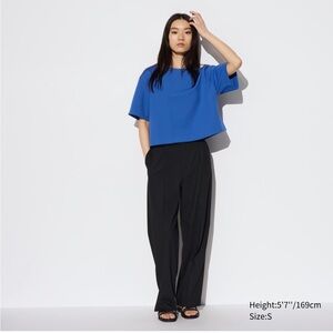 Uniqlo Women’s Wide-Fit Pleated Pants